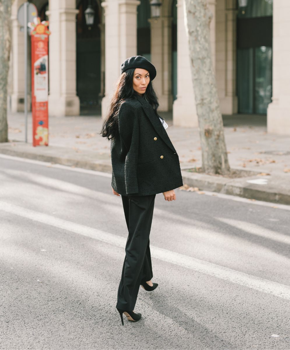 Tenue noire stylée